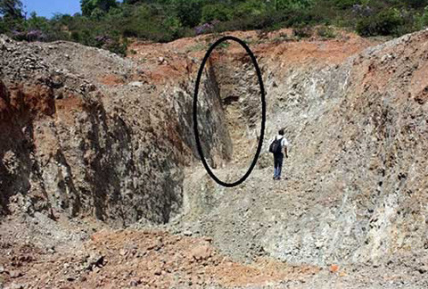 Cho phép nổ mìn thăm dò 'kho báu' 4.000 tấn vàng