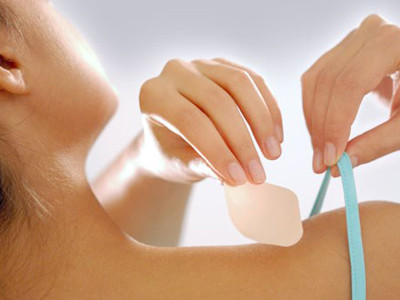 Cẩn thận với tác dụng phụ của miếng dán tránh thai