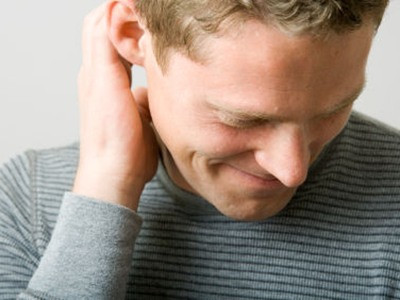 Quý ông tu sửa ‘súng ống’, coi chừng ‘liệt’