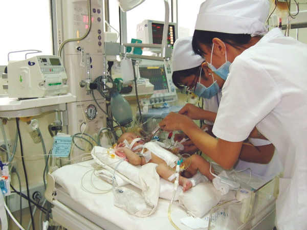 Các bác sĩ đều được dạy về lời thề Hippocrates. Ảnh: L.N