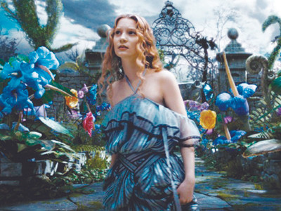 “Alice ở xứ sở thần tiên”, phim chuyển thể từ cổ tích, bội thu Ảnh: Imdb