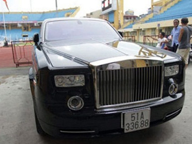 Những 'đại gia' Rolls-Royce vào tù
