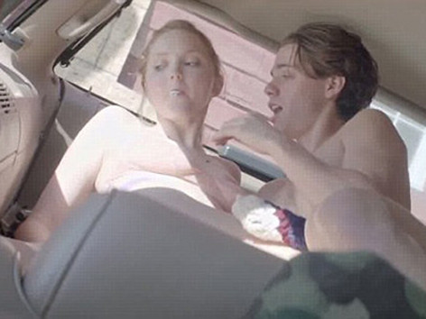 Siêu mẫu học giỏi 'ăn nằm' với cả tá đàn ông