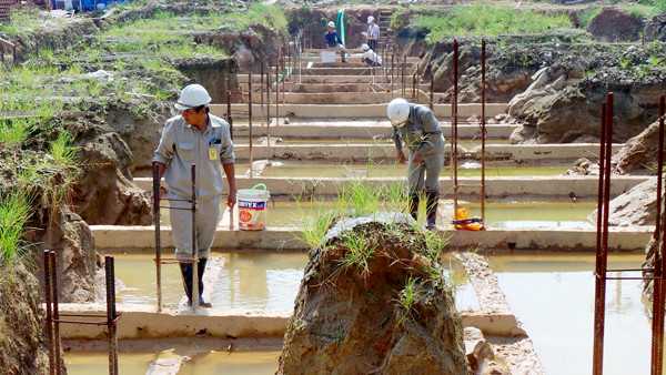 Khu vực công trình kém chất lượng theo cChur đầu tư sẽ phải đập đi làm lại.