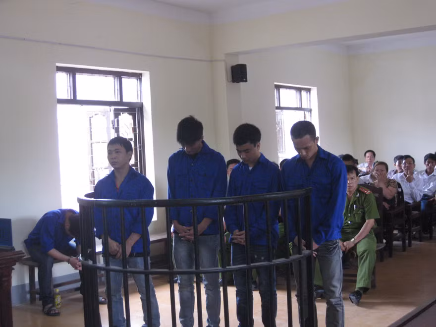 Các bị cáo tại phiên tòa