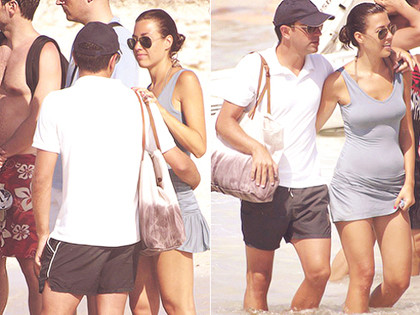 Lười sex, Xavi bị nghi là gay