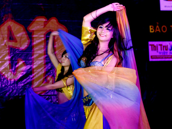 Nóng bỏng ‘ma nữ’ trường Báo