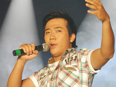 Trấn Thành tranh giải Mai vàng 2011