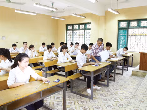 Giáo viên bối rối với tỷ lệ miễn thi 20%