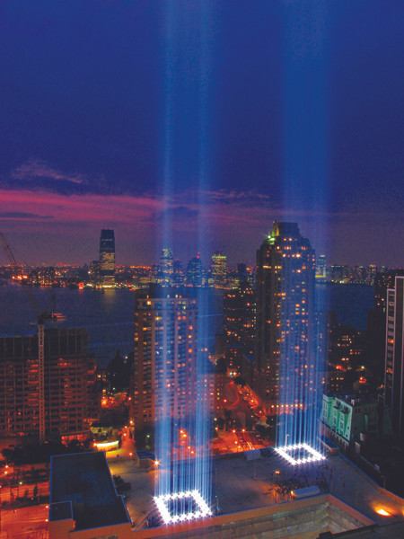 Nước Mỹ tưởng niệm 10 năm khủng bố 11-9: Căng như dây đàn