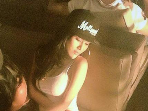 Siêu vòng 1 Đinh Phương Ánh lại khoe vòng 1 khủng