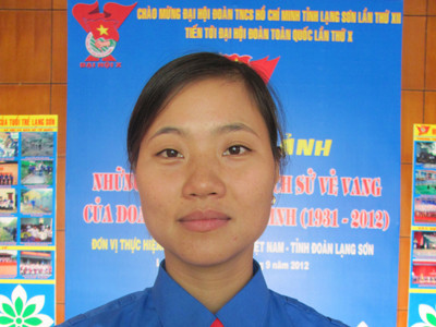 Thủ lĩnh thanh niên trên đỉnh Mẫu Sơn