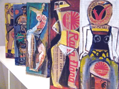 Khi người đẹp khoe thân trên vỏ hộp