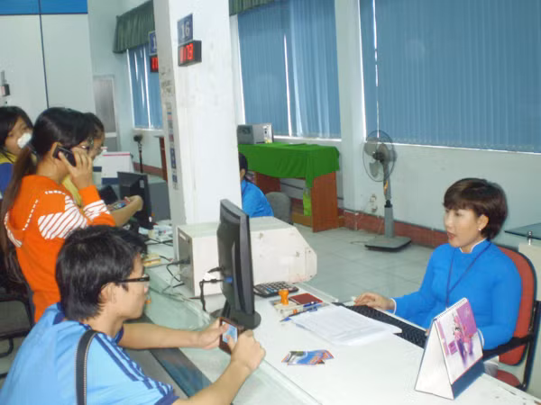 Trầy trật đặt chỗ tàu Tết qua mạng