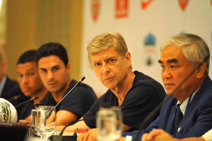 Wenger và ba lời khuyên cho bóng đá Việt Nam