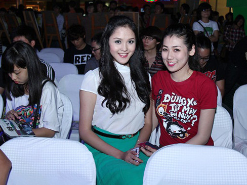 Á hậu Hoàng Anh, Tú Anh cùng 'tắt đèn bật ý tưởng'