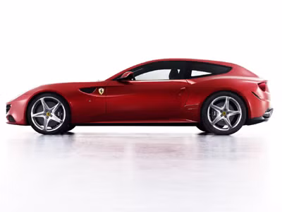 Ferrari hé lộ ‘truyền nhân’ của 612 Scaglietti