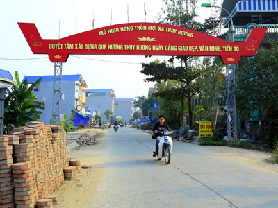 Nợ đầm đìa trong Xây dựng nông thôn mới: Trách nhiệm của ai?