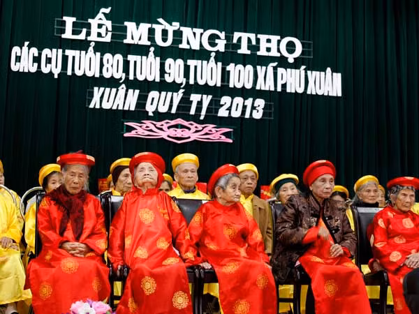 Biết ơn bậc sinh thành