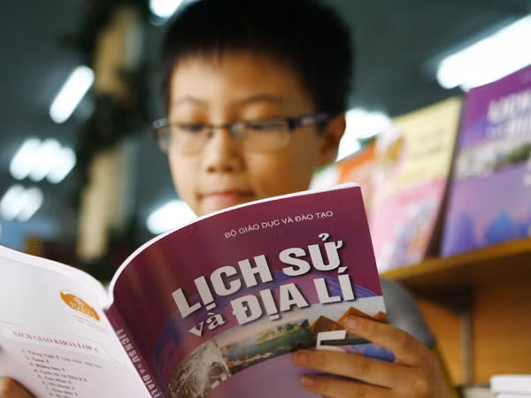 Có sách giáo khoa tốt sau 2015?