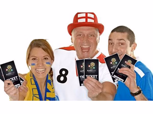 EURO 2012: Sex không bằng bóng đá?