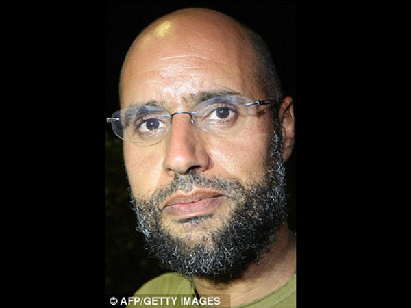 Con trai ông Gaddafi tìm kiếm tị nạn tại Zimbabwe