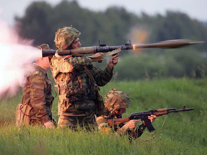 Việt Nam chế tạo đạn mới cho 'hỏa thần' diệt tăng