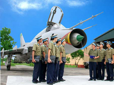 Không quân tác chiến bảo vệ biển, đảo