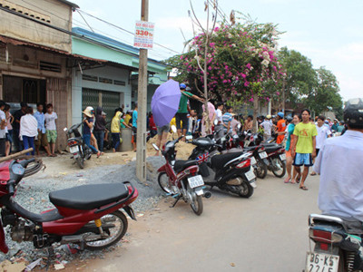 Chết trong phòng trọ sau một ngày đến thuê