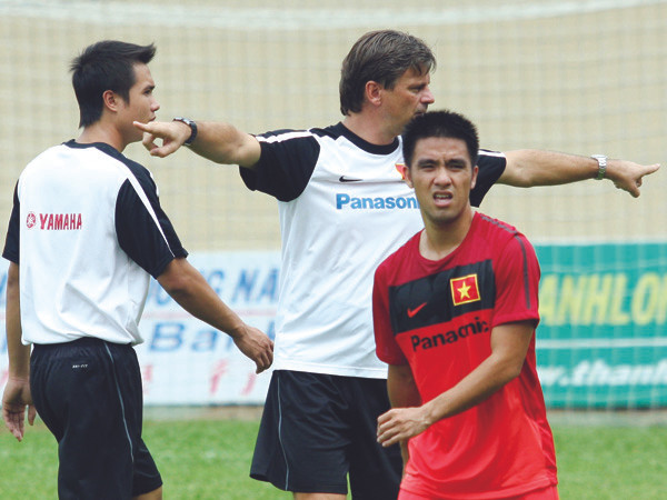 U23 Việt Nam ra quân