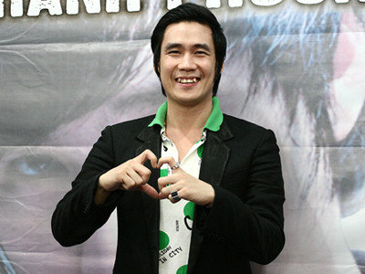 Khánh Phương quên “học nói”