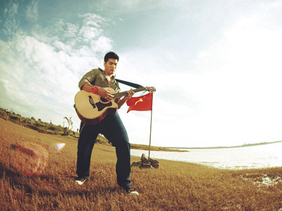 Tác giả 'Lá cờ' kể chuyện riêng