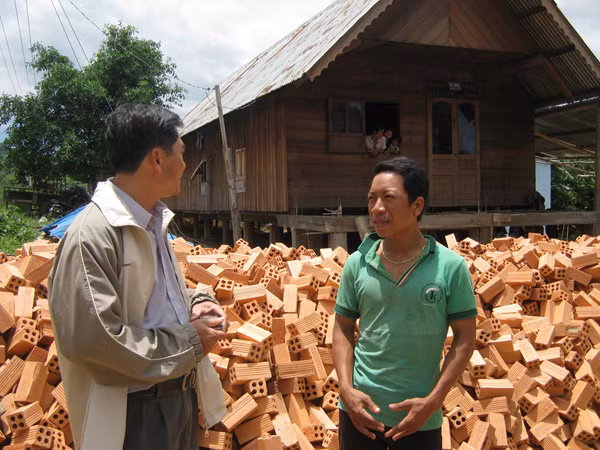 Vì trầm, rừng lại tan hoang