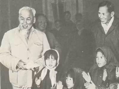 Bác Hồ và các chính khách Việt trong ký ức một người Nga