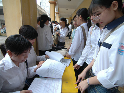 Chỉnh học lệch, giảm áp lực thi