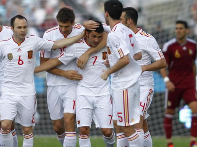 Du đấu kiếm tiền, Tây Ban Nha thắng Venezuela