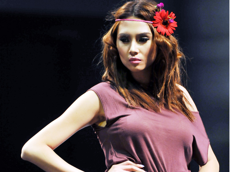 Đẹp Fashion show 9: Bộ sưu tập "Du mục"