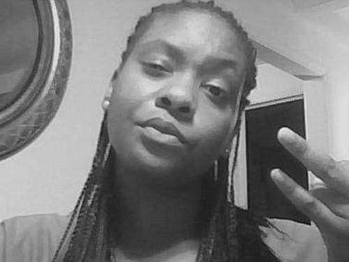 Nữ sinh chết vì tự sinh con trong ký túc xá