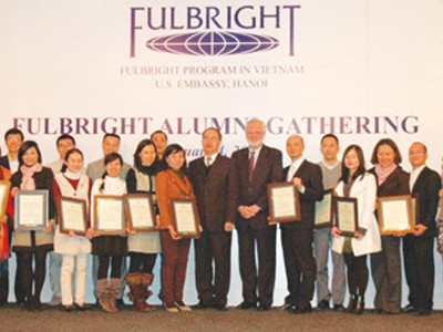 Những điều cần biết về học bổng chính phủ