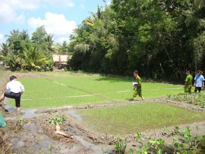 Mẹ con bà lão nghèo giết người vì... con chuột