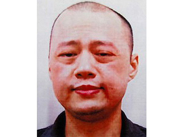 Vượt ngục thành công nhờ chỉ… mặc đồ lót