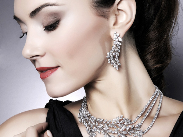 Sức hút kỳ lạ của... kim cương