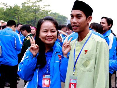 Bên lề Đại hội Đoàn: Bỗng dưng... đắt sô làm mẫu ảnh