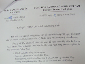 Cha làm to, con miễn thi công chức?