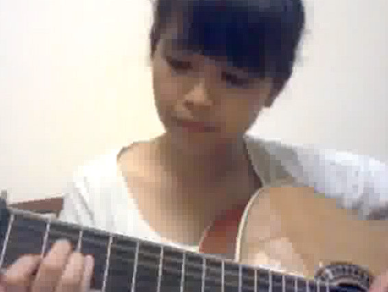 'Giọng ca online 9X' Hà My tiếp tục gây sốt