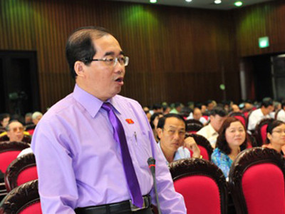 Tác giả Tứ đại ngu: Luật Biểu tình 'không lý do gì nôn nóng'