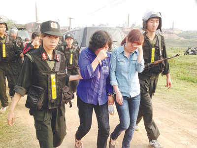 Phá sới bạc 'khủng': Có bảo kê, làm ngơ?