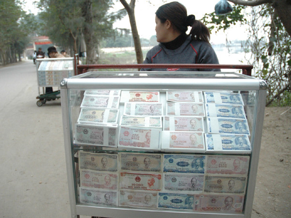 Cận Tết: Khan tiền lẻ mới