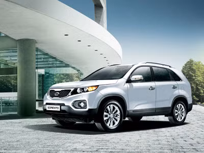 Kia Sorento ưu đãi đến 100 triệu đồng