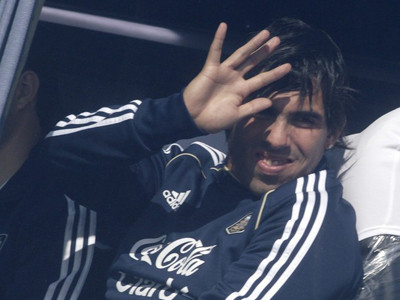 Tevez: Mancini coi tôi như một con chó